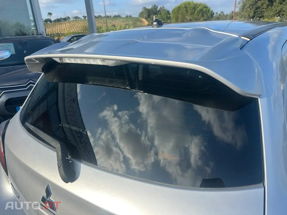 Mitsubishi Space Star 1.2 Connect Edition