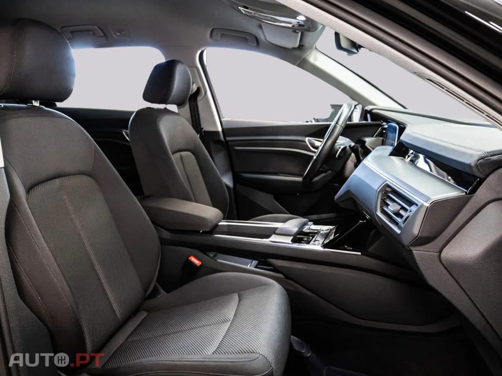 Audi E-Tron I.V.A DEDUTÍVEL 55 QUATTRO 21Z.