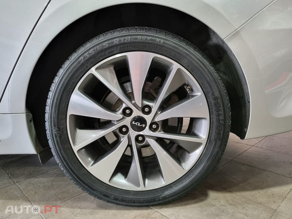 Kia Optima 1.7 CRDi TX