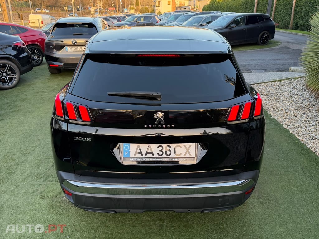 Peugeot 3008 1.5 BlueHDi Active