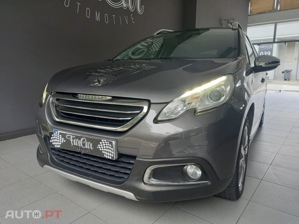 Peugeot 2008 1.2 PureTech Allure