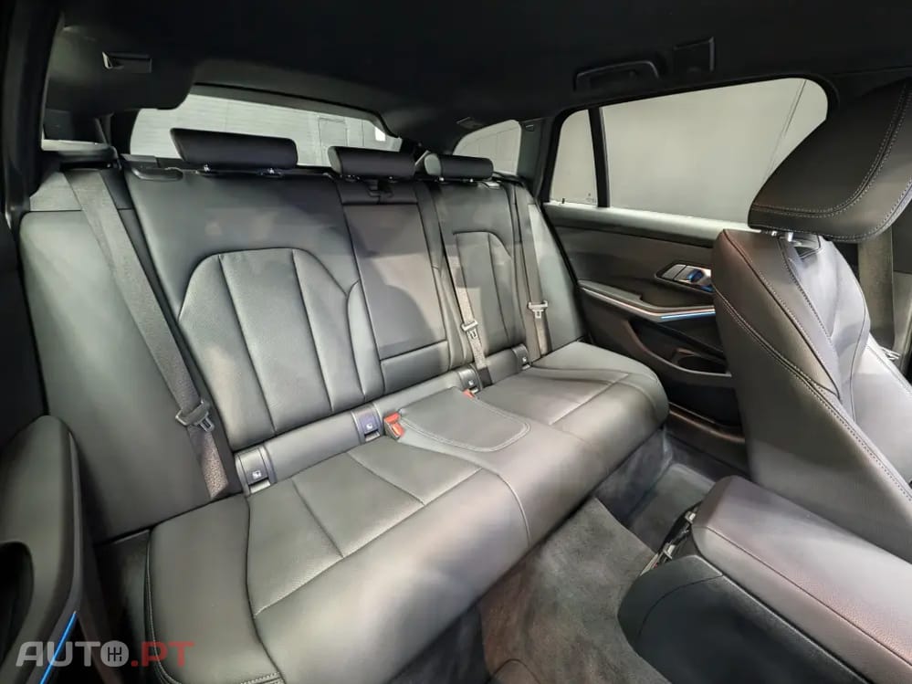 BMW 320 e Pack Desportivo M Auto