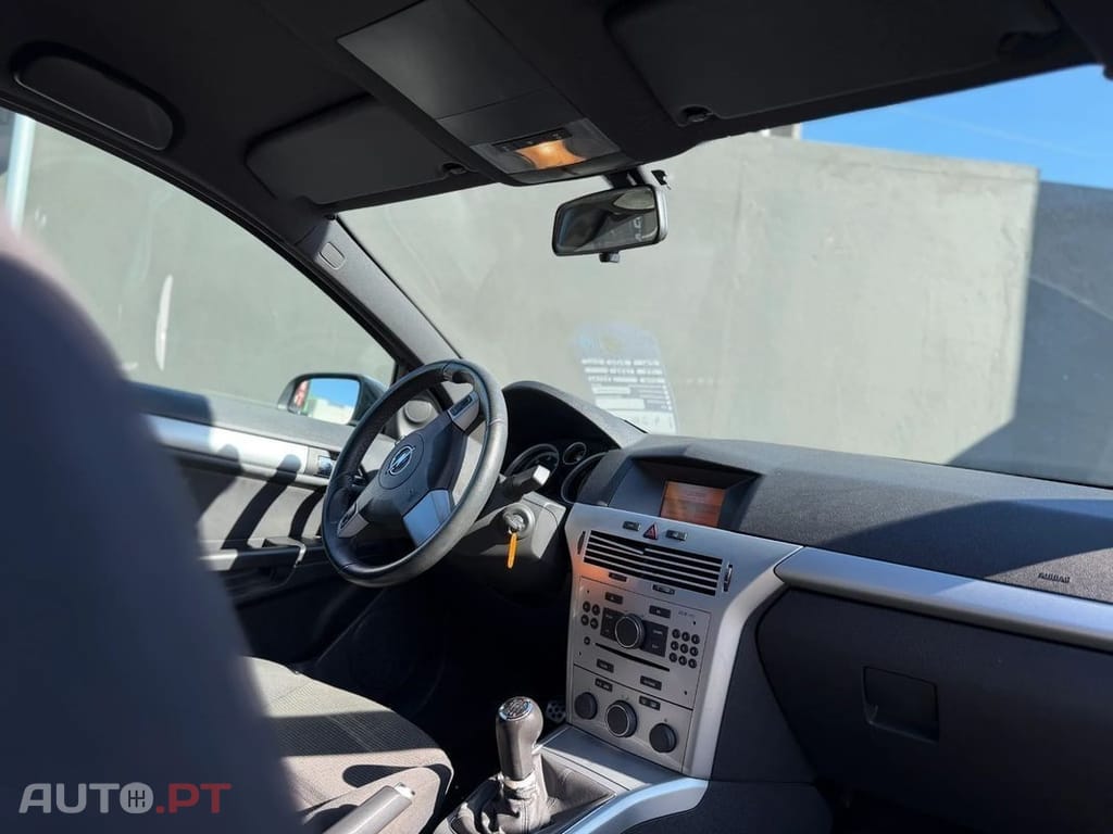 Opel Astra GTC 1.7 CDTi