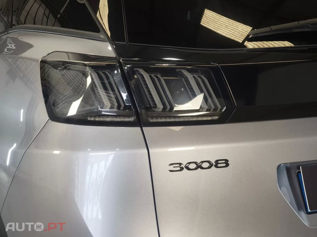 Peugeot 3008 PureTech 130 Stop & Start GPF EAT8 GT