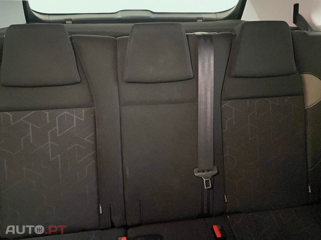 Peugeot 2008 1.2 PureTech Active