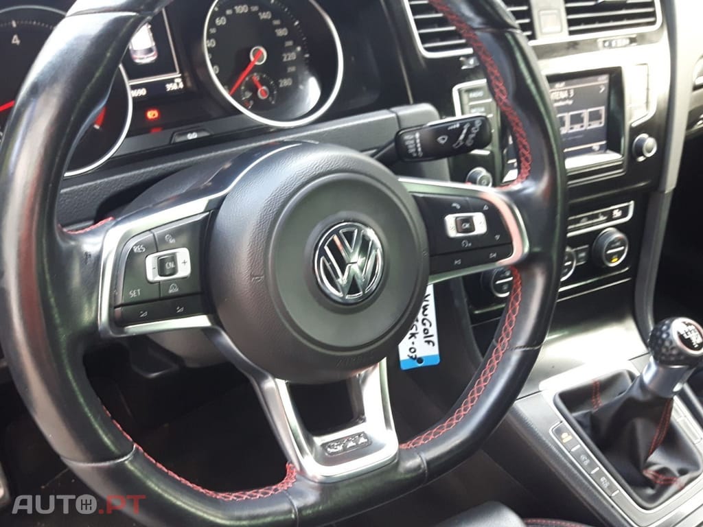 Volkswagen Golf 2.0 TSi GTi Performance