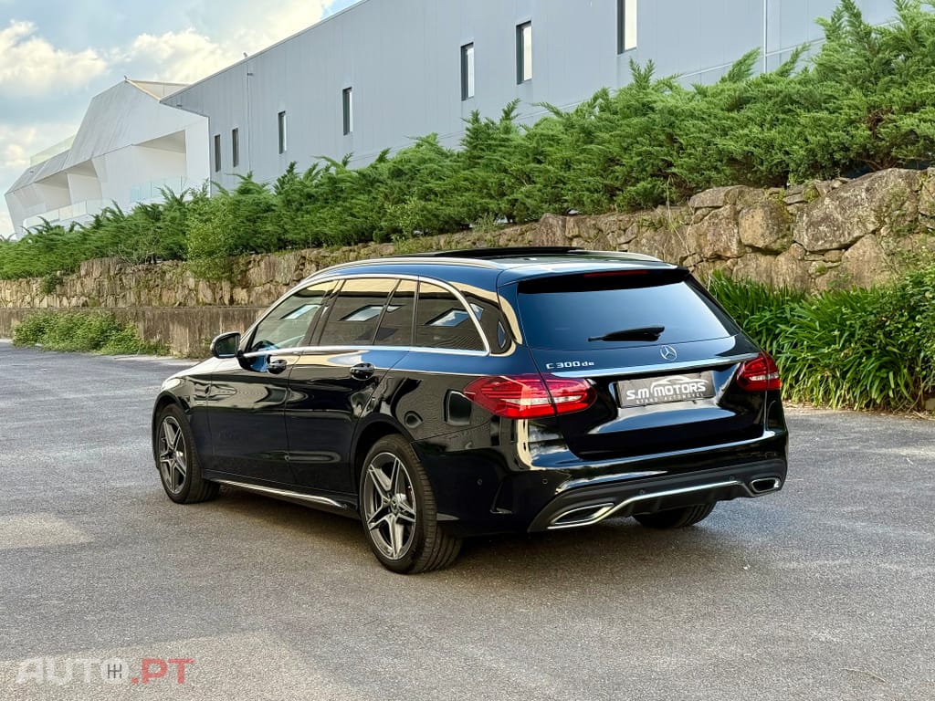 Mercedes-Benz C 300 de AMG Line