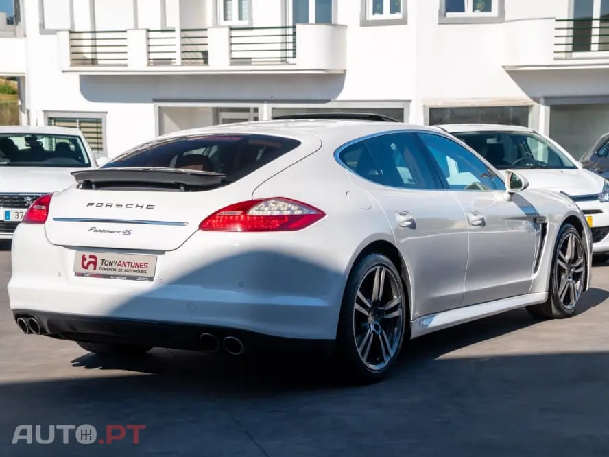 Porsche Panamera 4S PDK