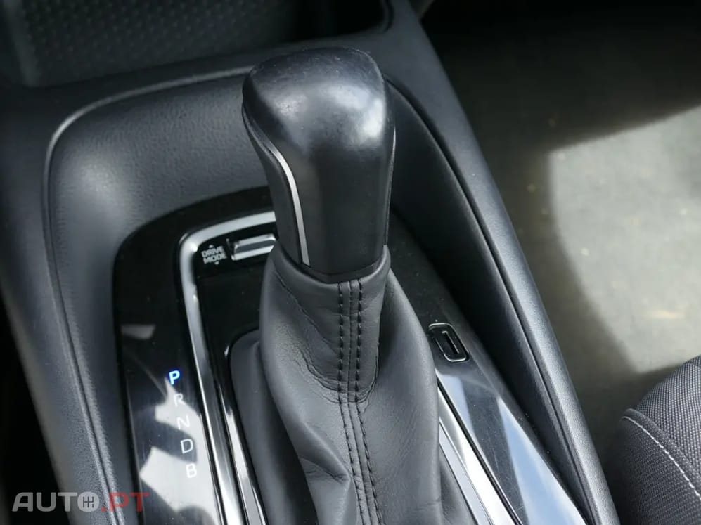 Toyota Corolla 1.8 Hybrid Active