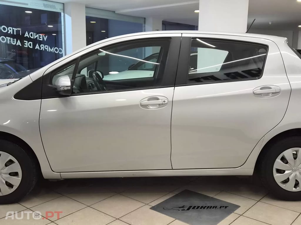 Toyota Yaris 1.0 VVT-i Comfort