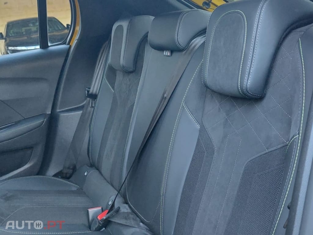 Peugeot E-208 50 kWh GT Line