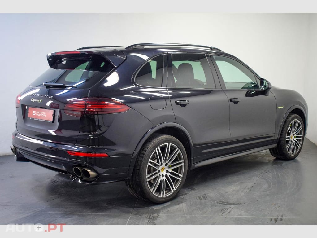 Porsche Cayenne 3.0 S E-Hybrid Tiptronic