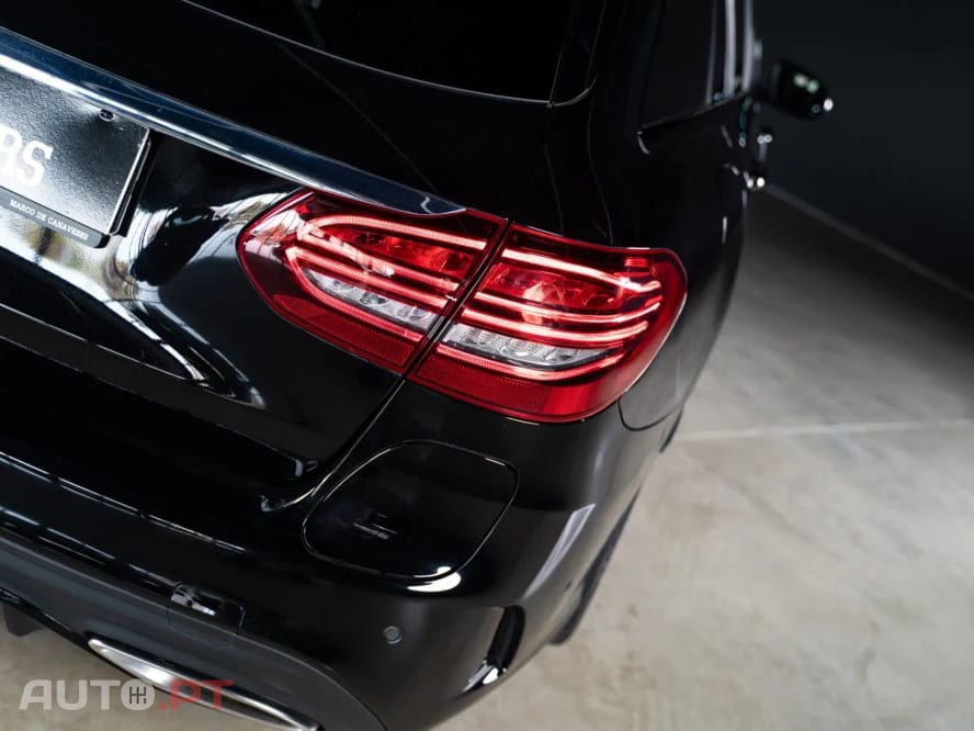 Mercedes-Benz C 300 e AMG Line