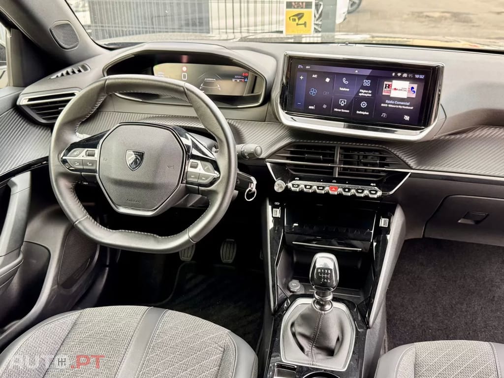 Peugeot 2008 1.2 PureTech Allure