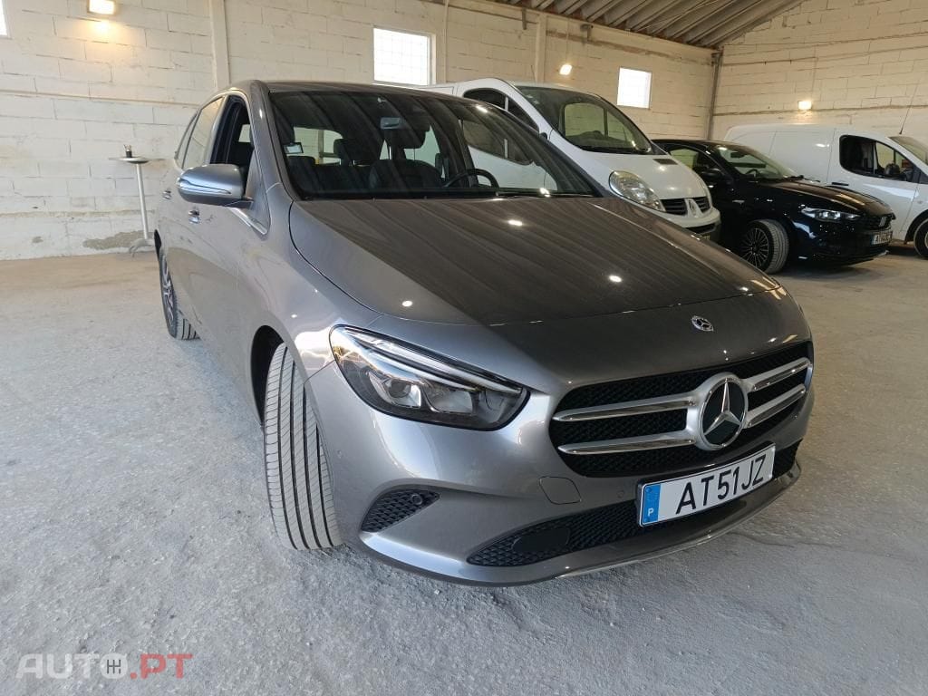 Mercedes-Benz B 250 e Style Plus