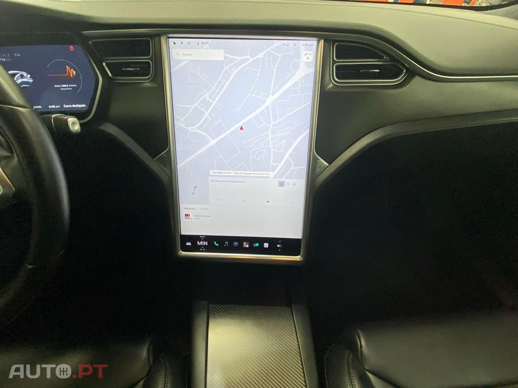 Tesla Model S 75D AWD