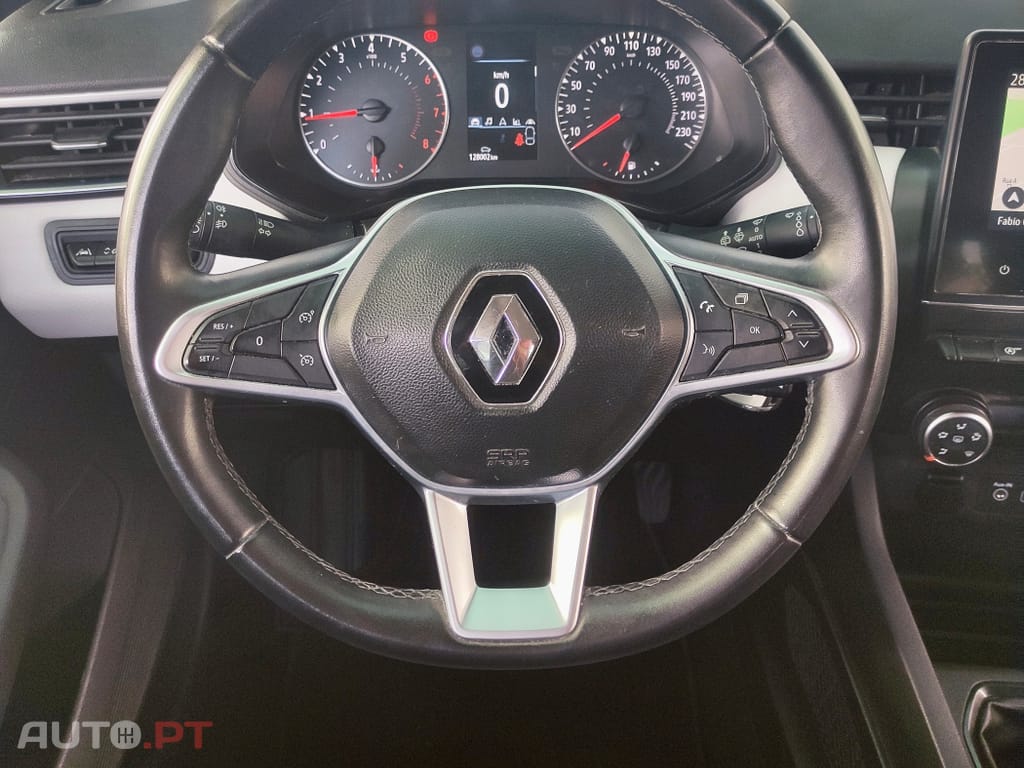Renault Clio 1.0 TCe Limited Bi-Fuel — fotografia 8