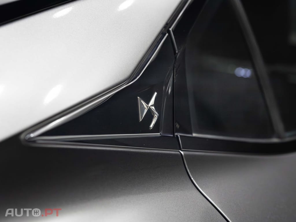 DS DS4 PureTech 130 PERFORMANCE LINE+