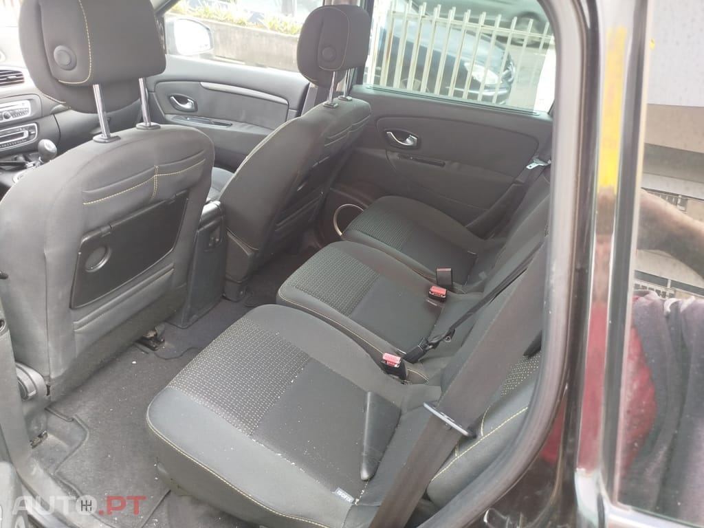 Renault Grand Scénic 1.5 dCi Dynamique S 7L