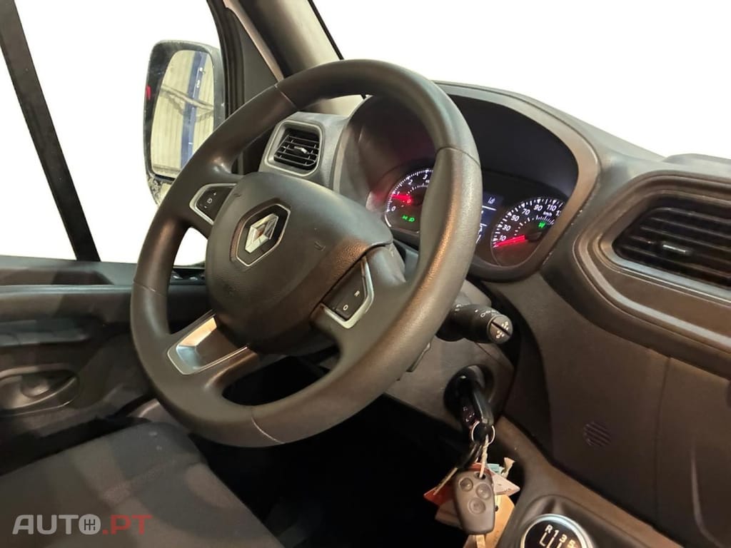 Renault Master 2.3 dCi L2H2 3.3T Grand Confort