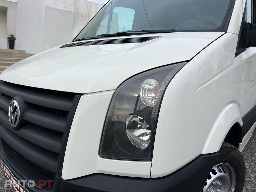 Volkswagen Crafter 35 2.5 TDi 164 Média