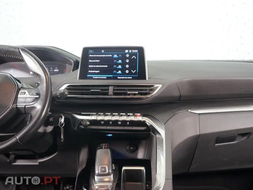 Peugeot 5008 1.5 BlueHDi Allure EAT8