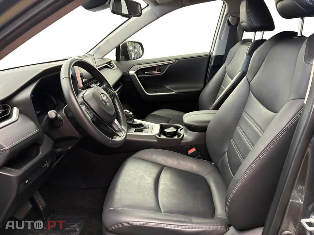 Toyota RAV4 2.5 Pro Dynamic Business