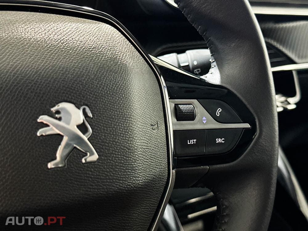 Peugeot E-208 50 kWh Allure Pack