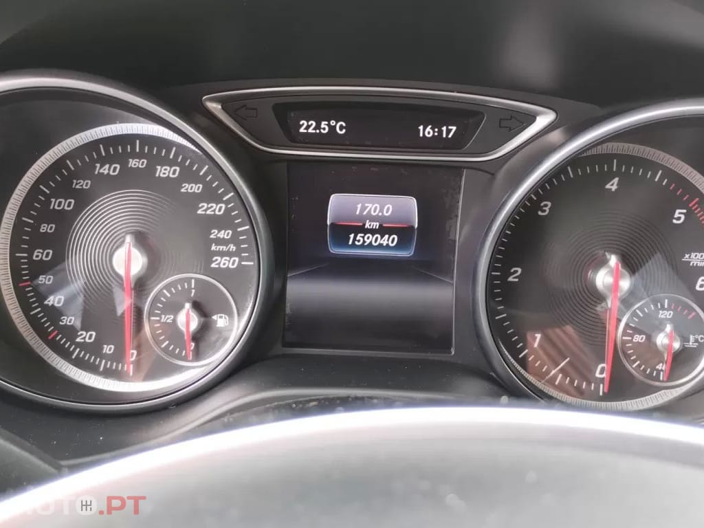 Mercedes-Benz CLA 200 d Shooting Brake AMG Line