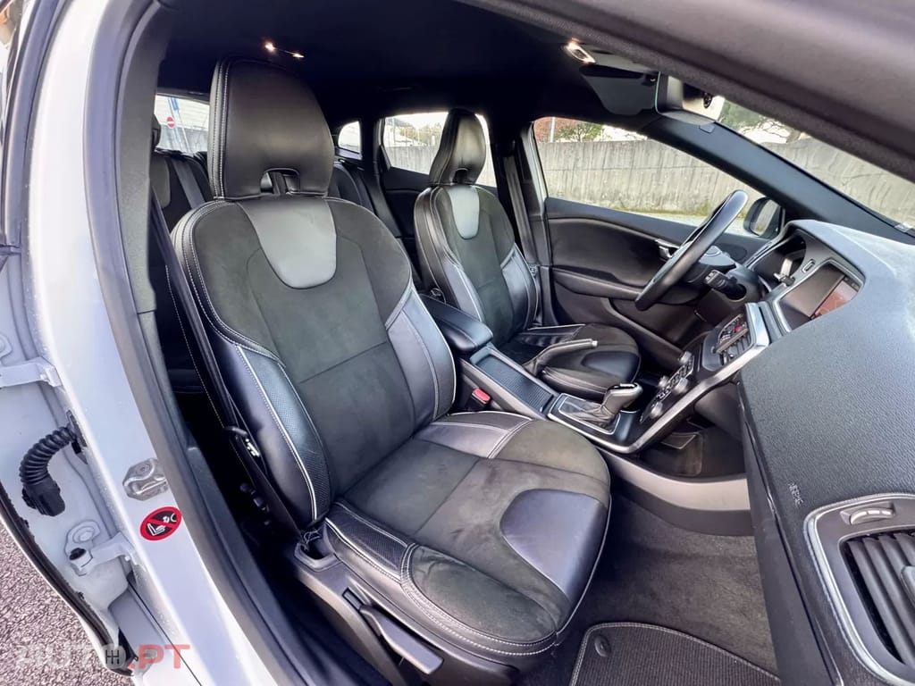 Volvo V40 2.0 D2 R-Design Geartronic