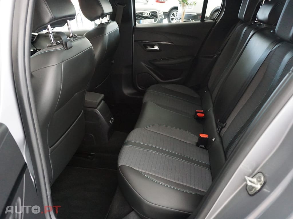 Peugeot 208 1.2 PureTech Allure Pack