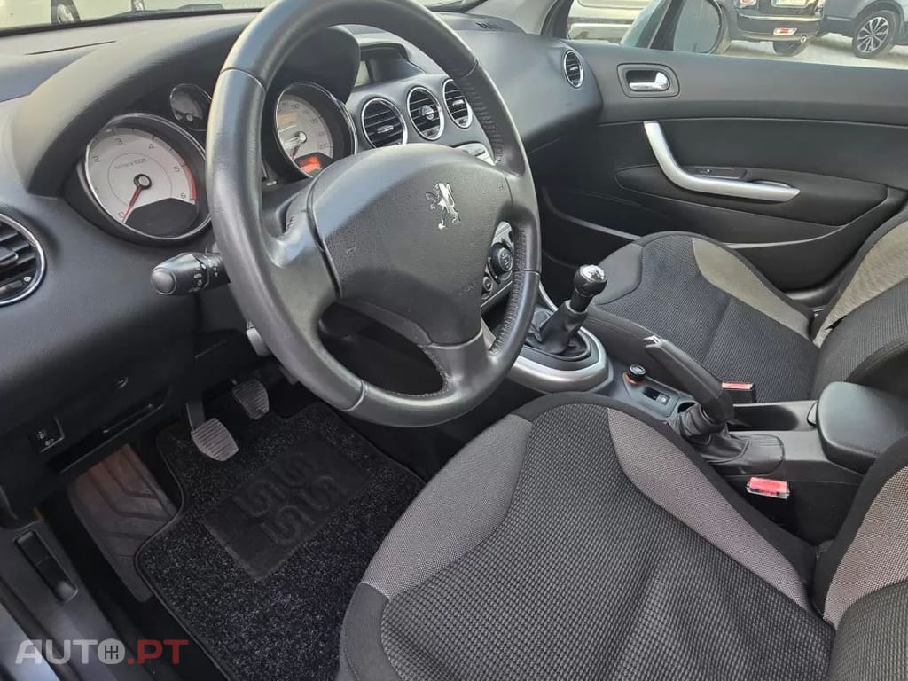 Peugeot 308 1.6 HDi Executive