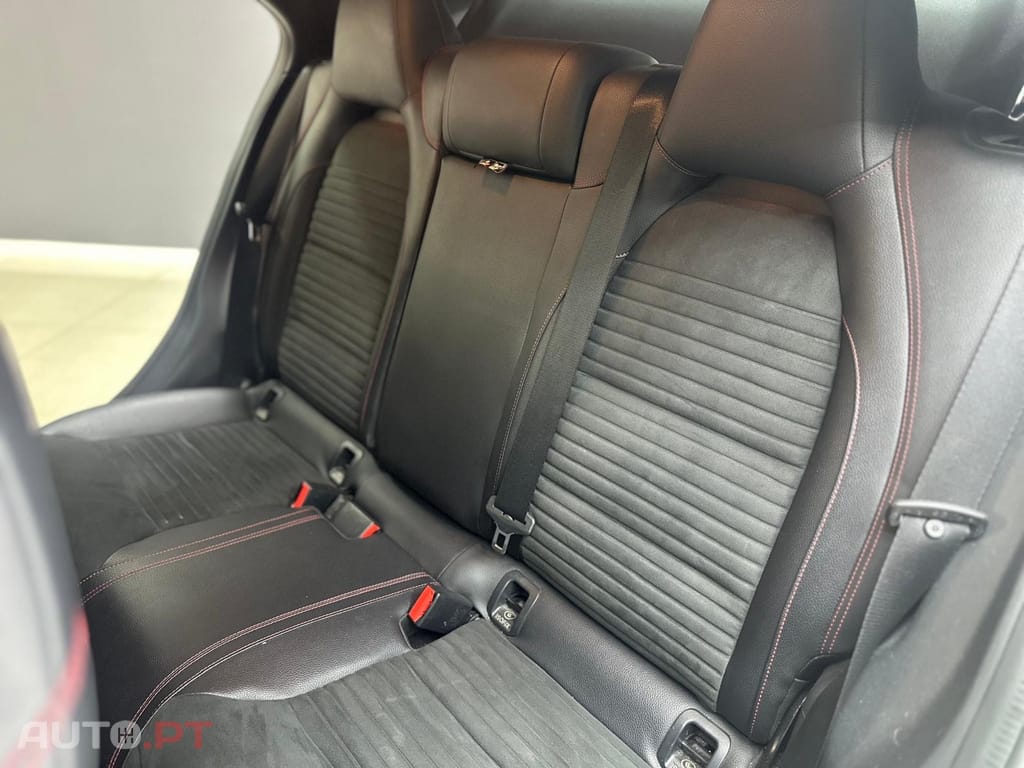 Mercedes-Benz A 180 Dynamic Edition