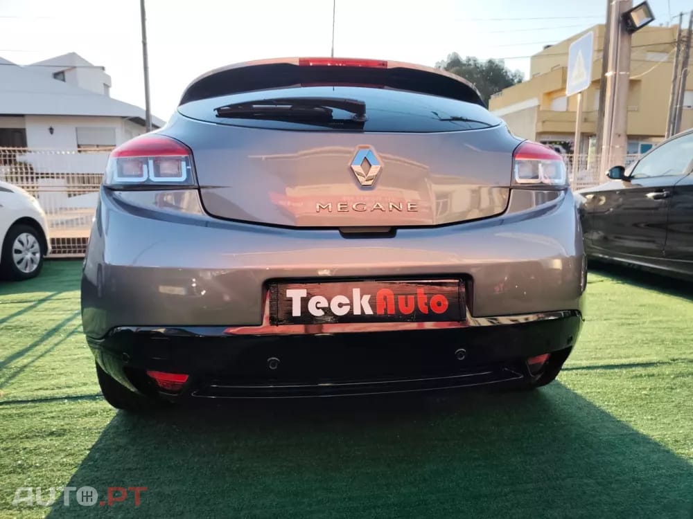 Renault Mégane Coupe 1.5 dCi Bose Edition EDC