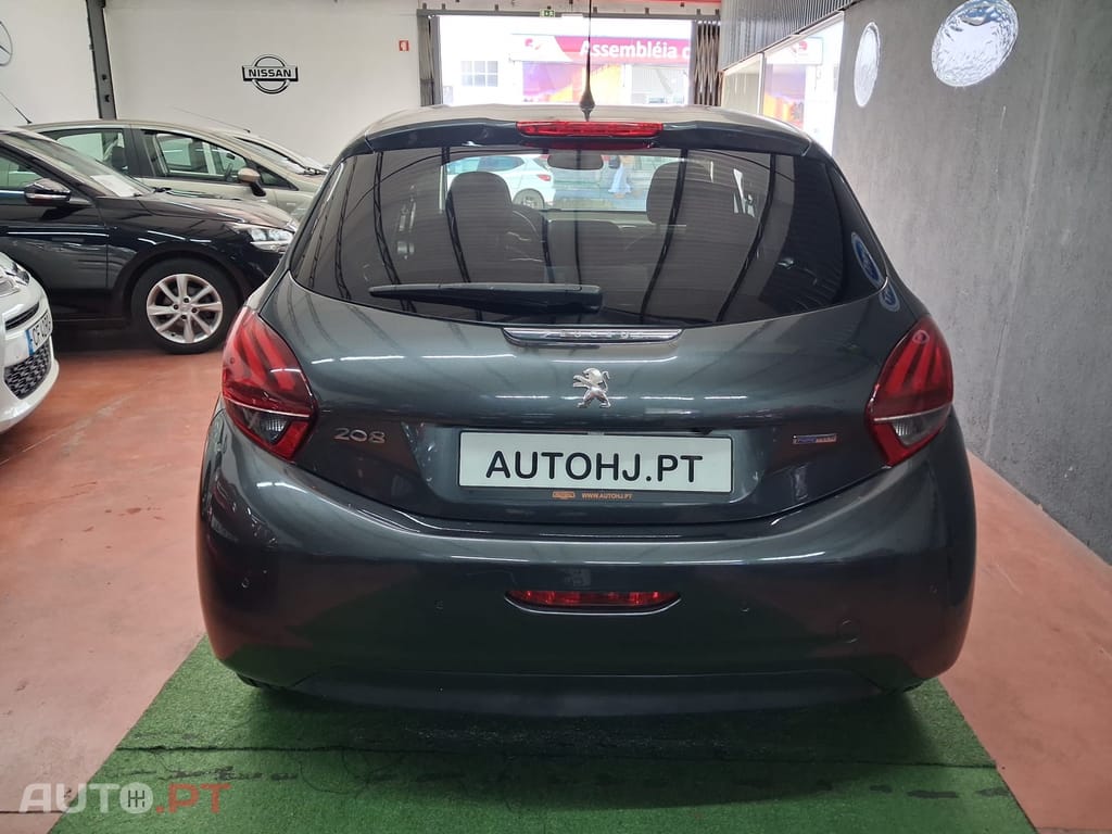 Peugeot 208 1.2 PureTech Style