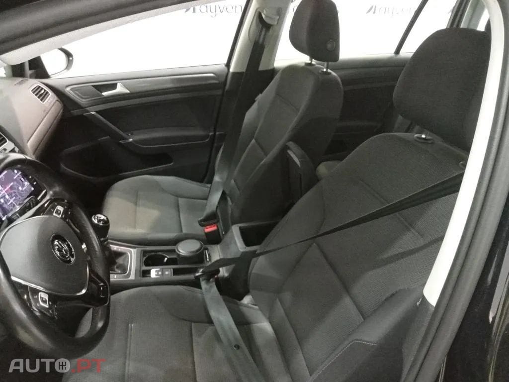 Volkswagen Golf Variant 1.6 TDi Confortline