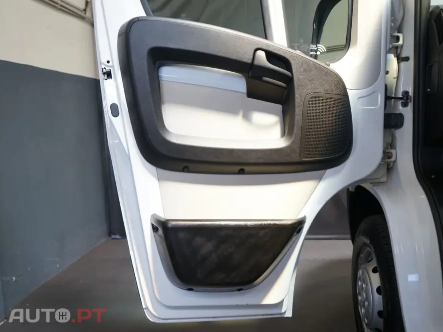 Peugeot Boxer 2.0 BlueHDi 330 L1H1