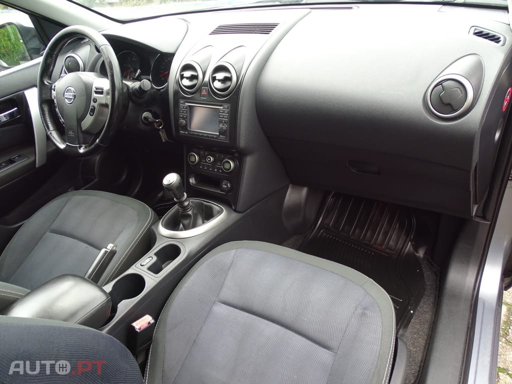 Nissan Qashqai 1.5 dCi Tekna Premium 17