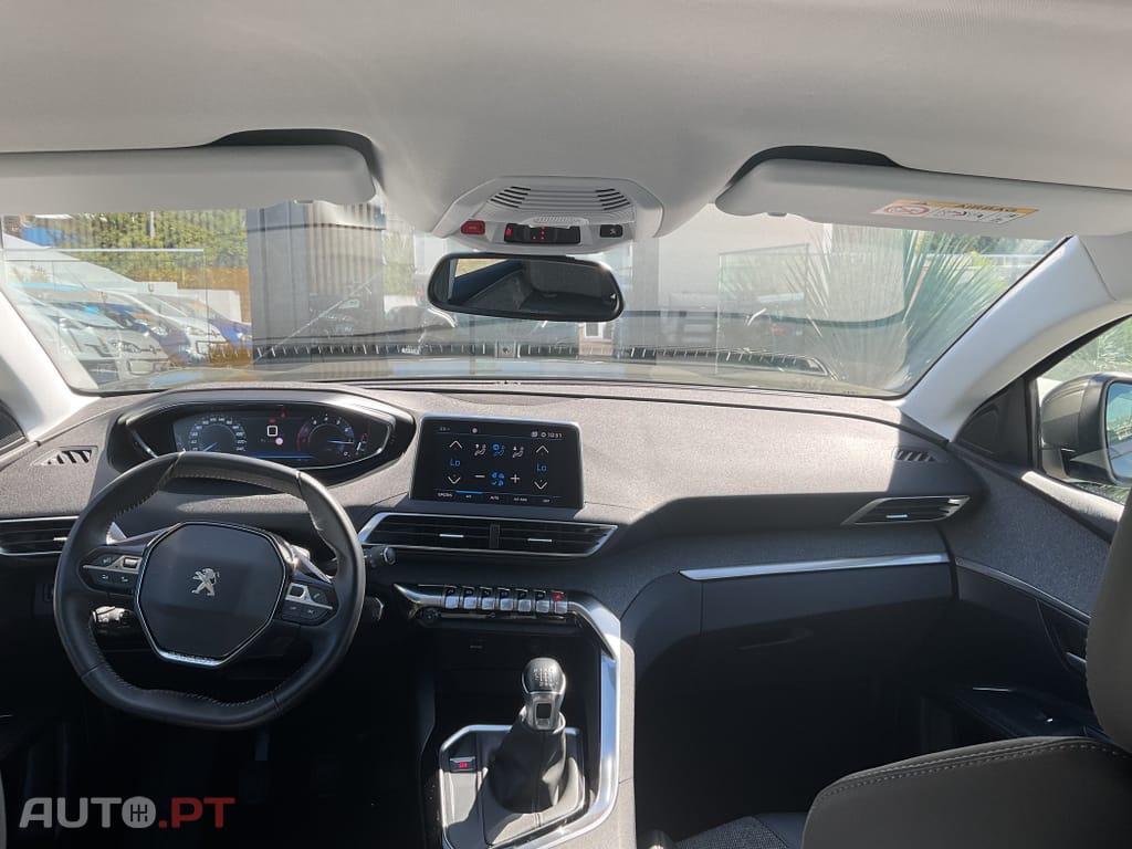 Peugeot 3008 1.2 PureTech Allure