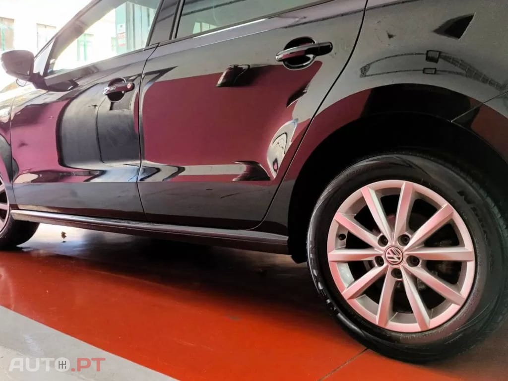 Volkswagen Polo 1.2 TSi Lounge