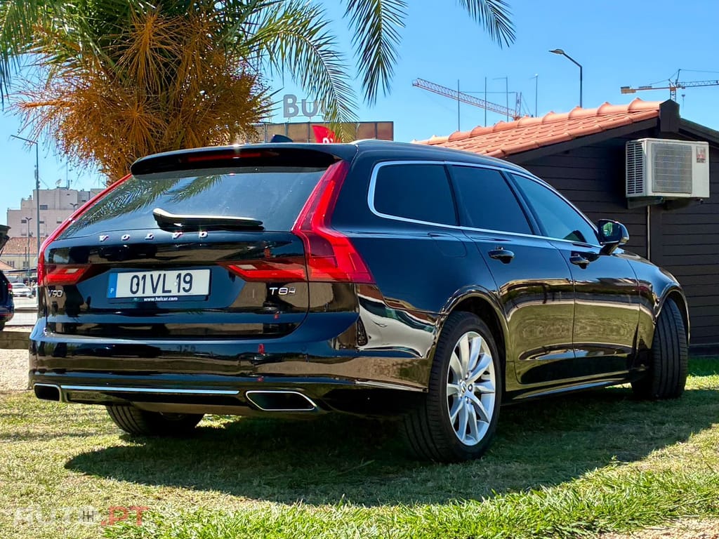 Volvo V90 2.0 T8 AWD Geartronic Orrefors Sweden