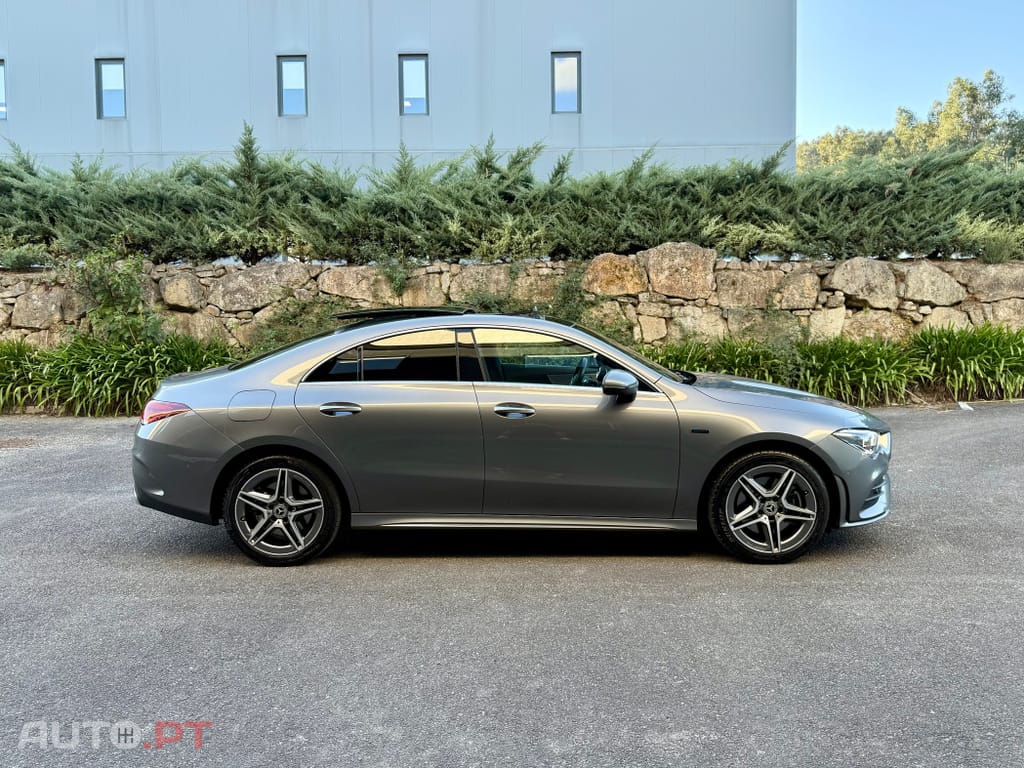 Mercedes-Benz CLA 250 e AMG Line