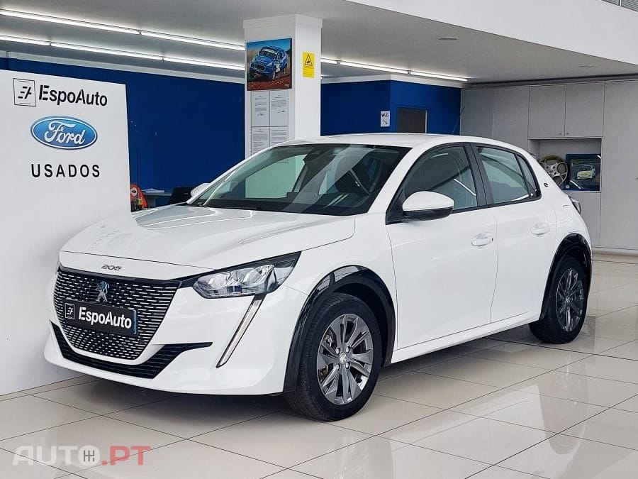 Peugeot E-208 50 kWh Active