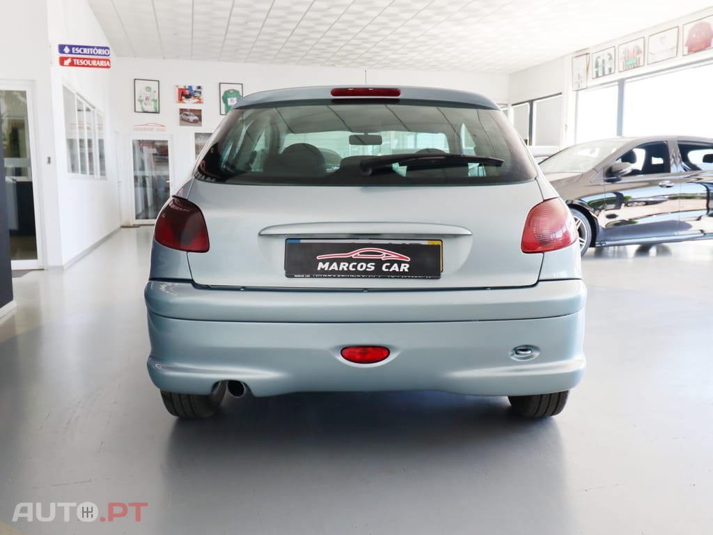 Peugeot 206 1.4 HDi ColorLine