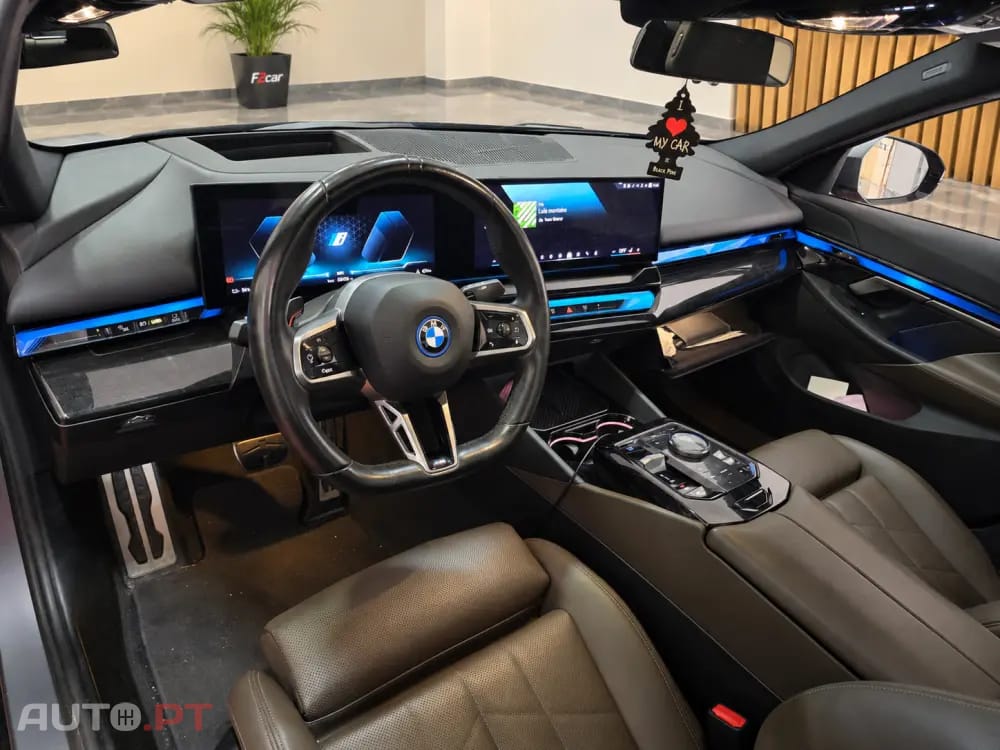 BMW i5 xDrive40 Pack Desportivo M Pro