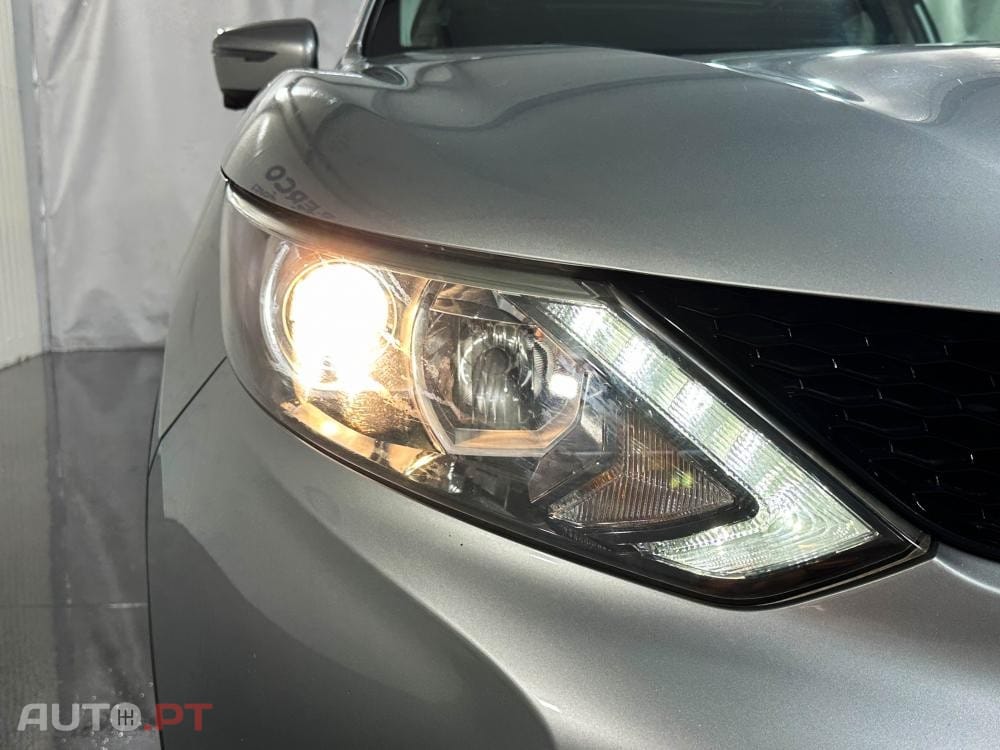 Nissan Qashqai 1.5 dCi N-Connecta Led