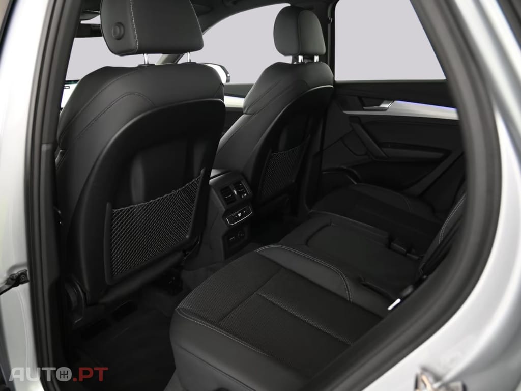 Audi Q5 I.V.A DEDUTÍVEL  50 TFSIe quattro S-Line
