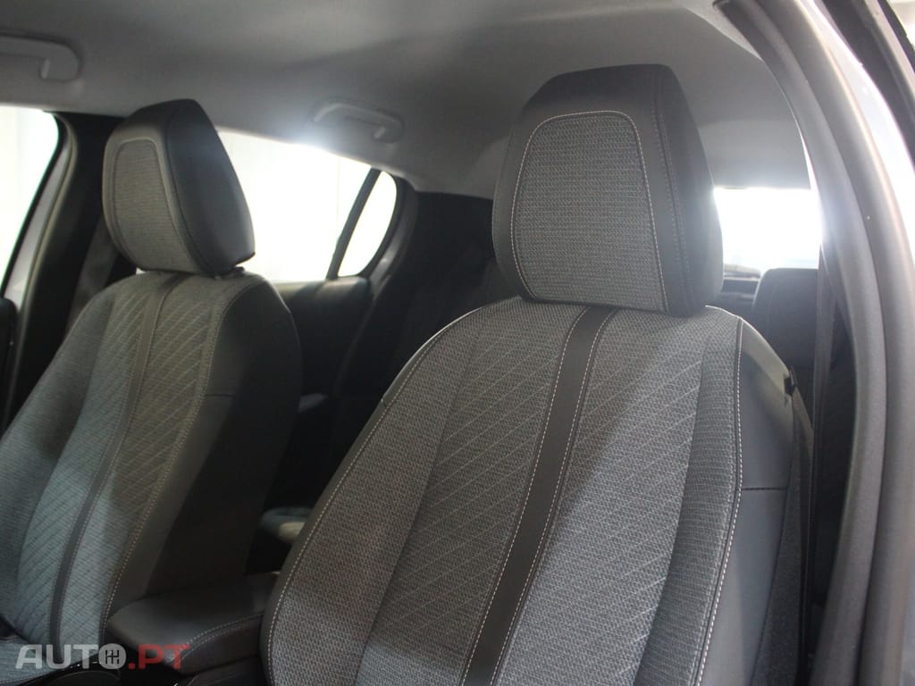 Peugeot 208 1.2 PureTech Allure