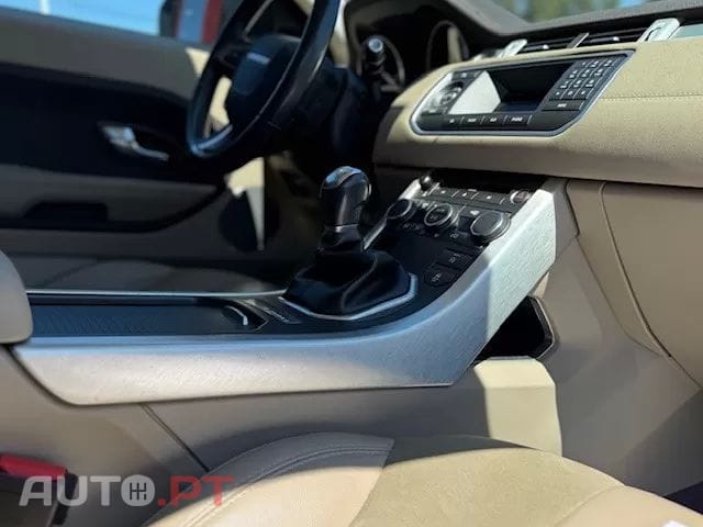 Land Rover Evoque 2.2 TD4 Pure Tech