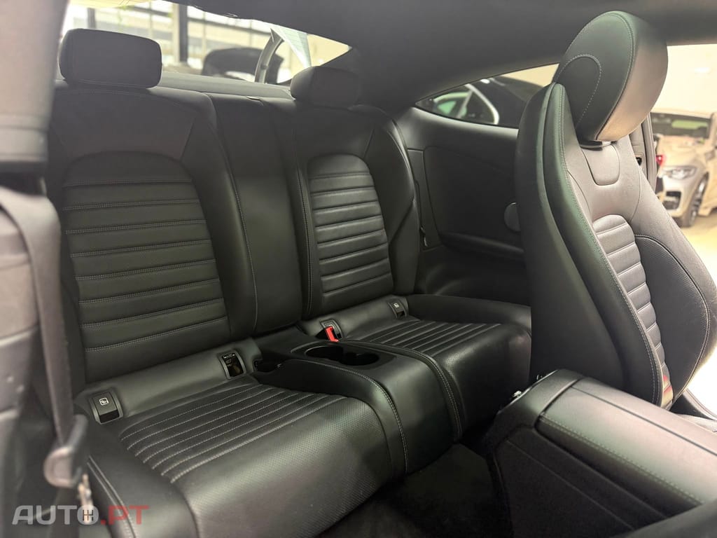 Mercedes-Benz C 220 d AMG Line 9G- Tronic
